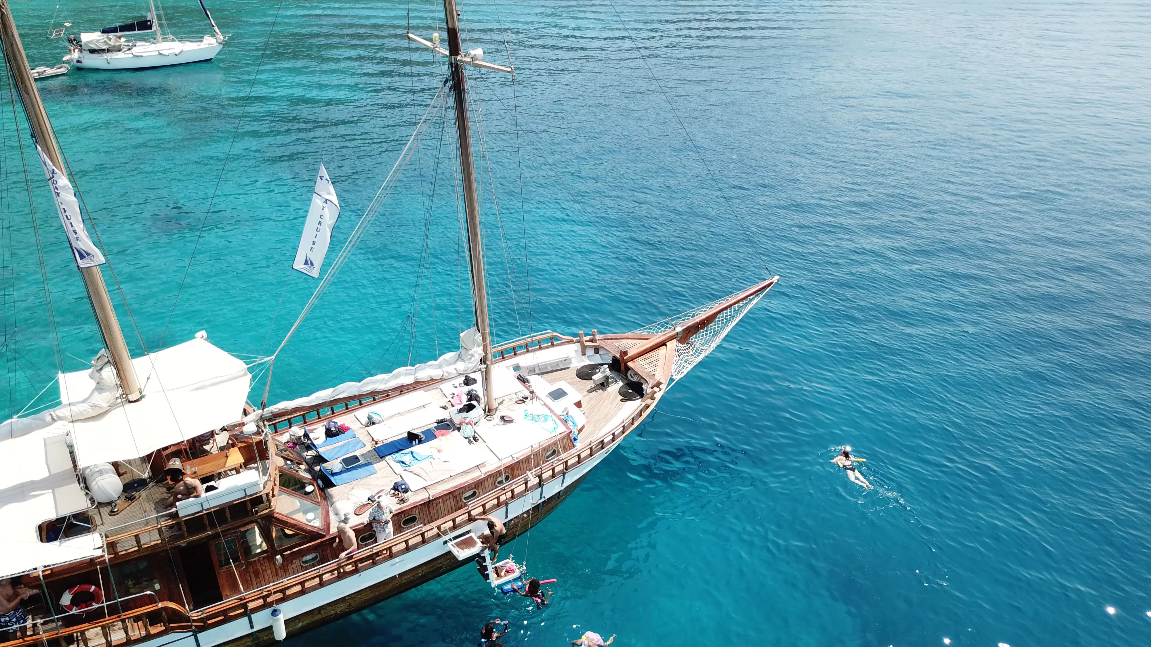 Athens all day Cruise | MyGreece