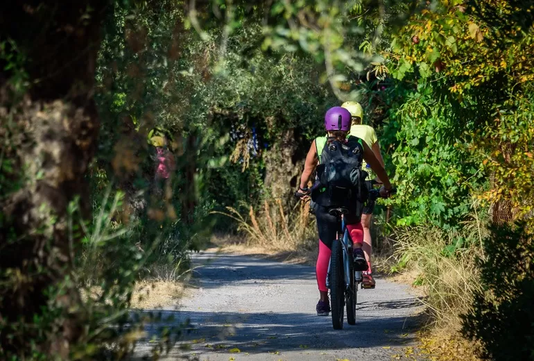 Cycling Gialova Beach